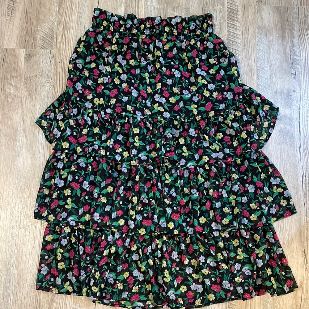 Ann Taylor Floral Midi srt